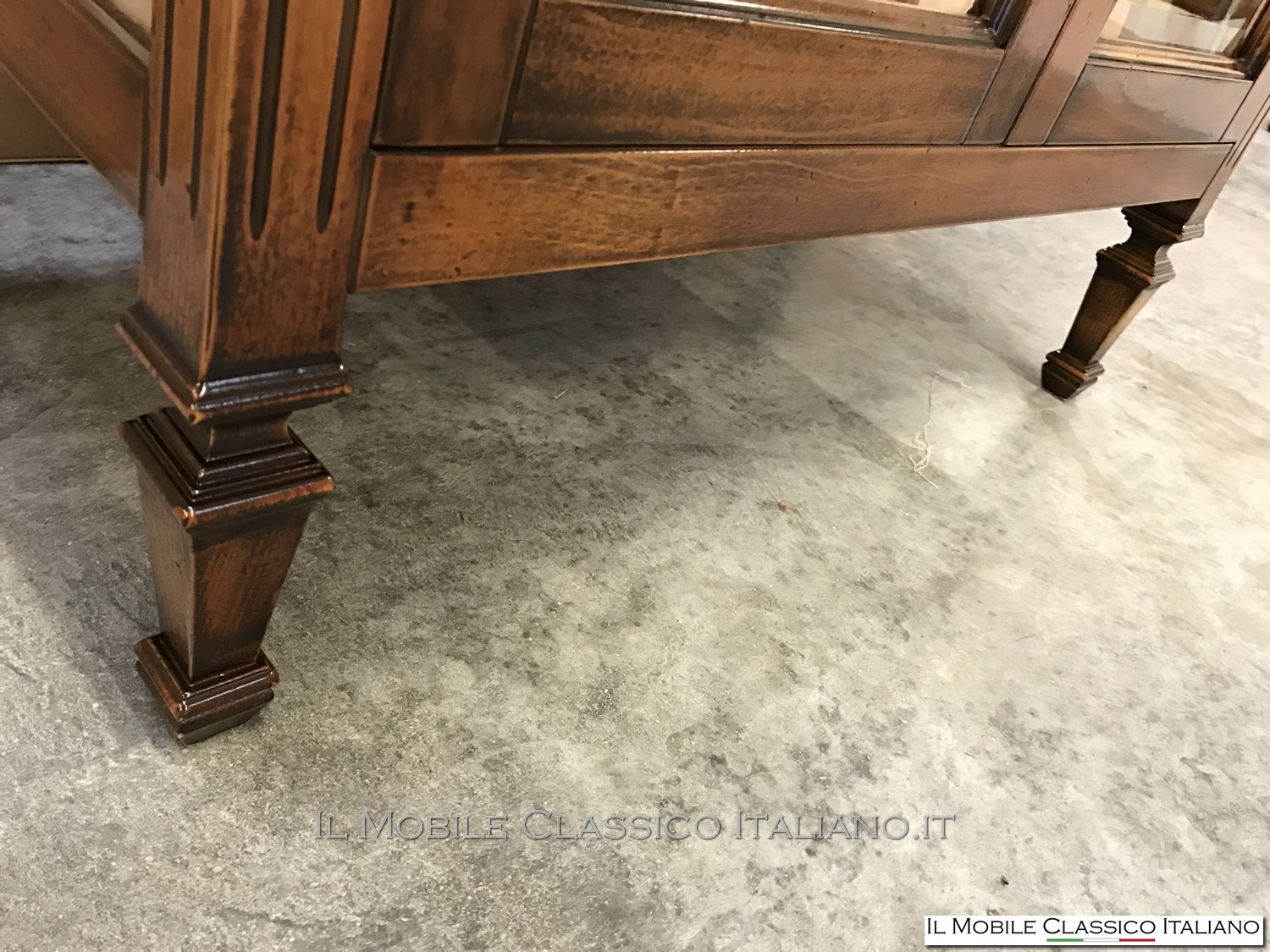 vetrinetta bassa classica